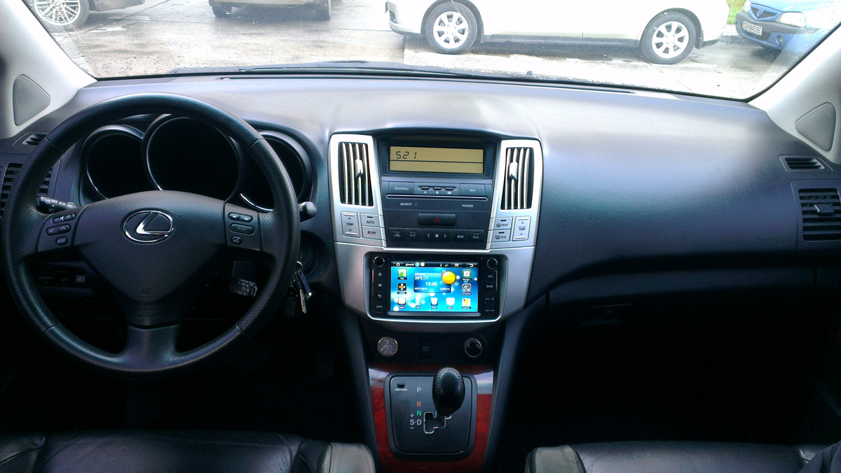 Lexus RX Android