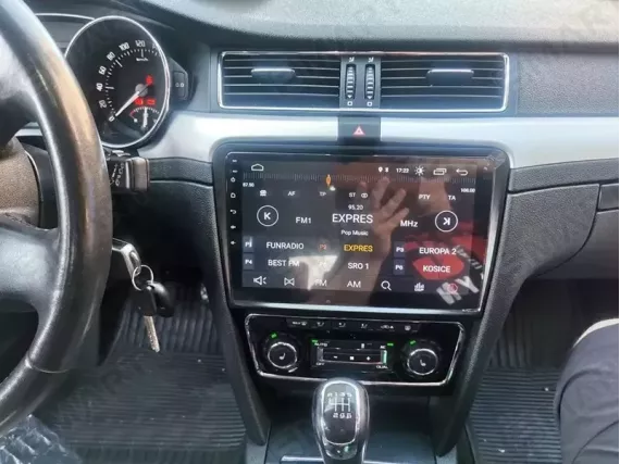 Магнитола для Skoda Superb (2008-2015) Андроид CarPlay