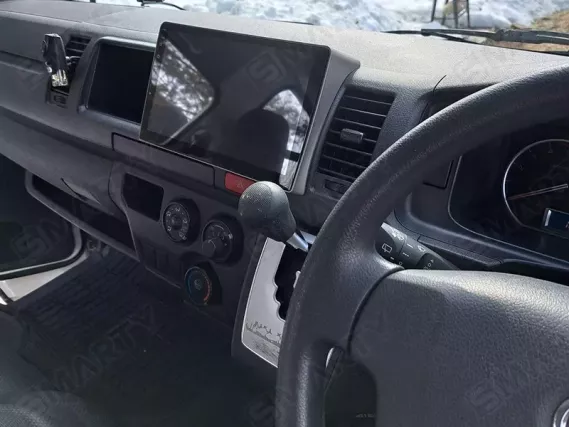 Магнітола для Toyota Hiace (2004-2021) Андроїд CarPlay