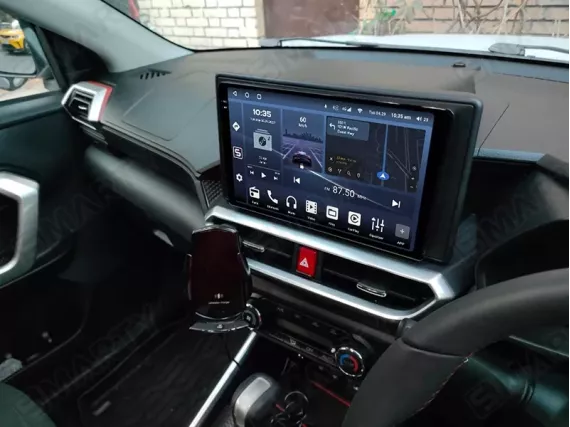 Магнитола для Toyota Raize / Daihatsu Rocky (2021+) Андроид CarPlay