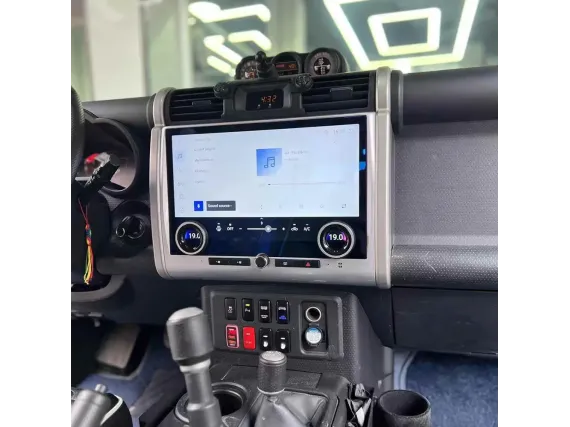 Магнітола для Toyota FJ Cruiser XJ10 (2006-2022) - OEM стиль CarPlay