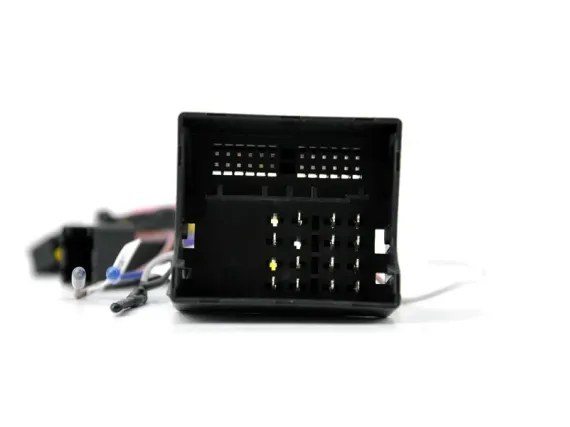 Магнитола для Maserati Quattroporte (2003-2007) - OEM Андроид CarPlay