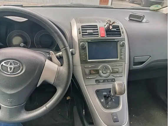 Магнітола для Toyota Auris E150 (2006-2012) - OEM стиль CarPlay