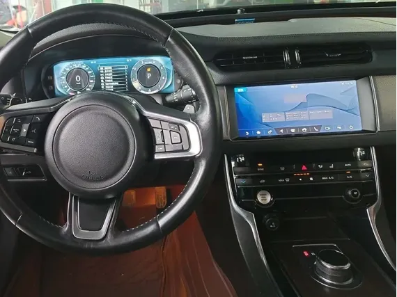 Цифрова панель приладів Jaguar F-Pace / XE (2016-2021) | Plug & Play