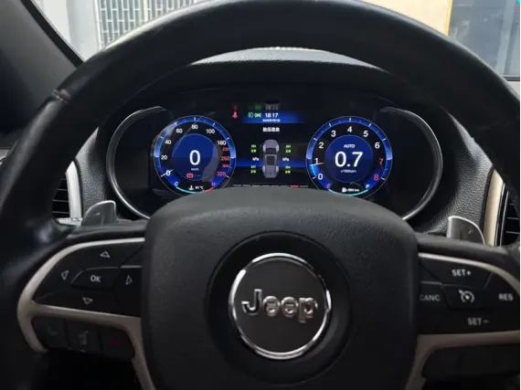 Цифрова панель приладів Jeep Grand Cherokee (2014-2020) | Plug & Play