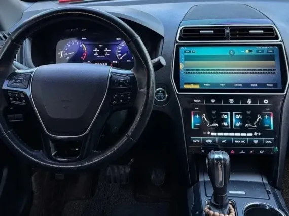 Цифрова панель приладів Ford Explorer (2011-2020) | Plug & Play