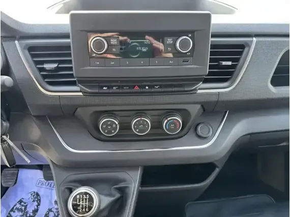 Магнітола для Nissan Primastar 2 Gen (2021+) Андроїд CarPlay 12.5"