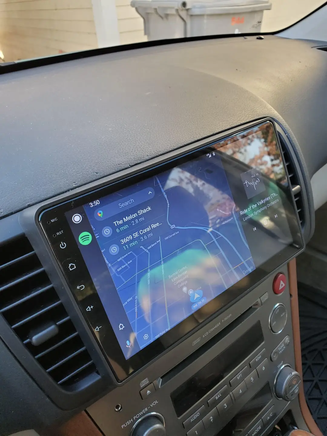 Subaru Outback 2008 Android head unit installation