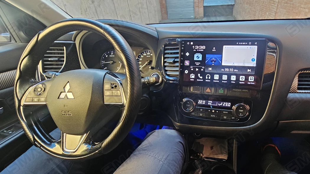 Mitsubishi_Outlander_(2012-2018)_SMARTY_Trend_android