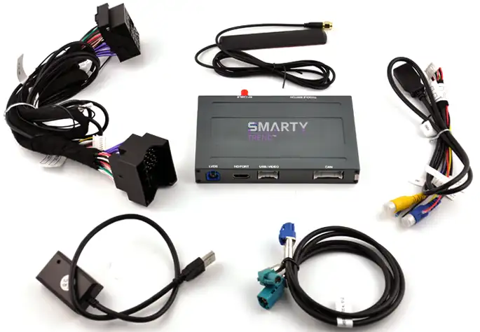 Included cables with Mercedes-Benz Android car head unit | SMARTY Trend