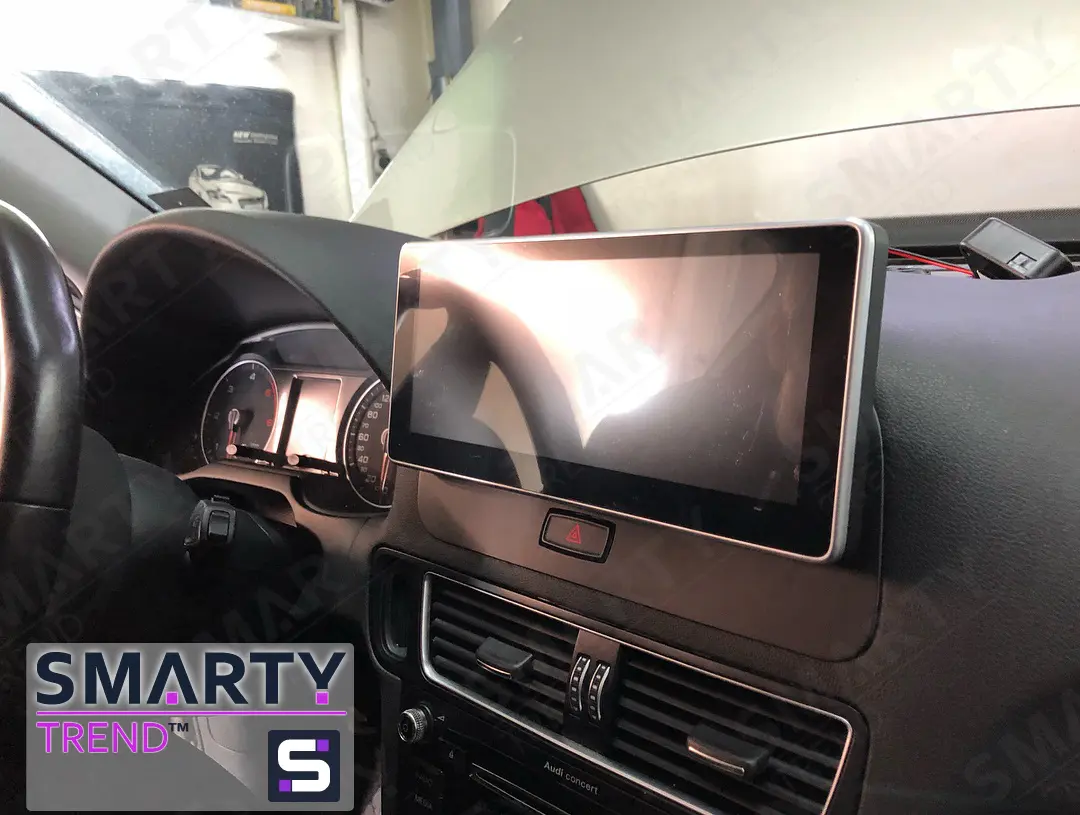 Audi Q5 SMARTY Trend head unit installation